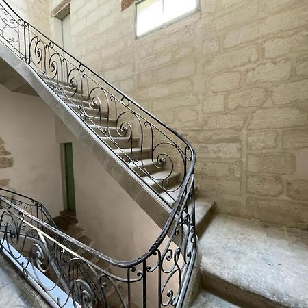Studette Avec Le Charme De L'Ancien Daire Avinyon Dış mekan fotoğraf
